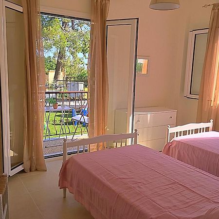 Demeliza Apartments Pláka Ngoại thất bức ảnh