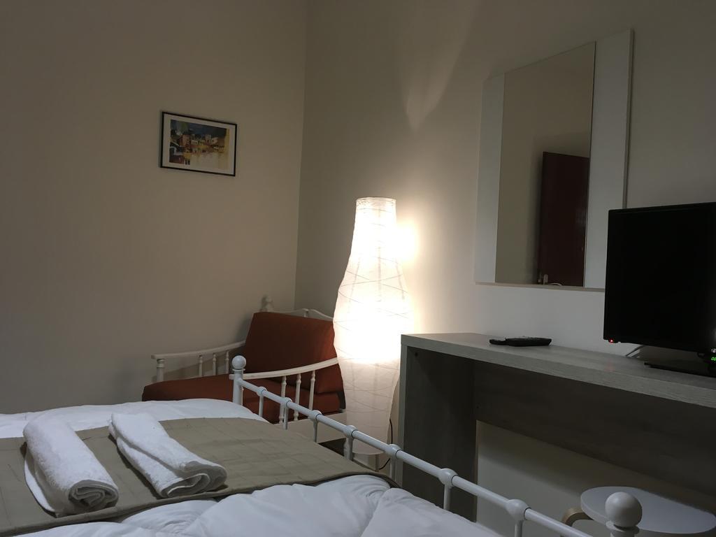 Demeliza Apartments Pláka Ngoại thất bức ảnh