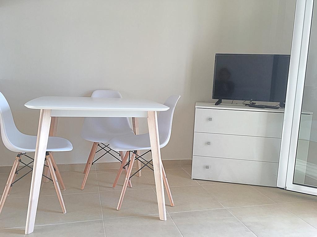 Demeliza Apartments Pláka Ngoại thất bức ảnh