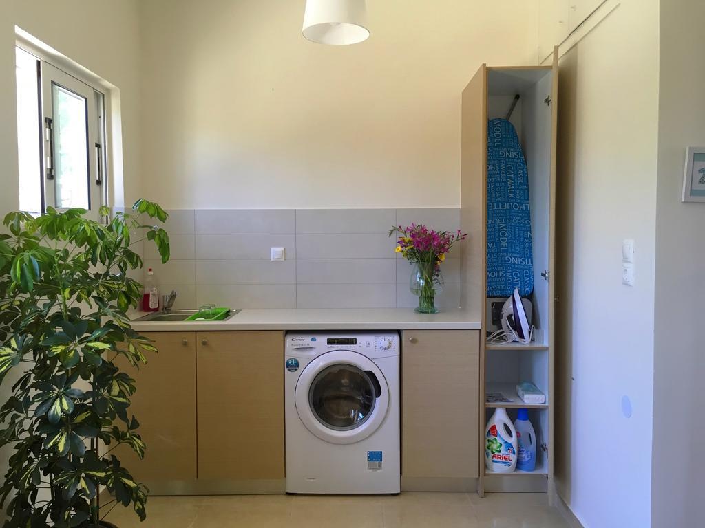 Demeliza Apartments Pláka Ngoại thất bức ảnh