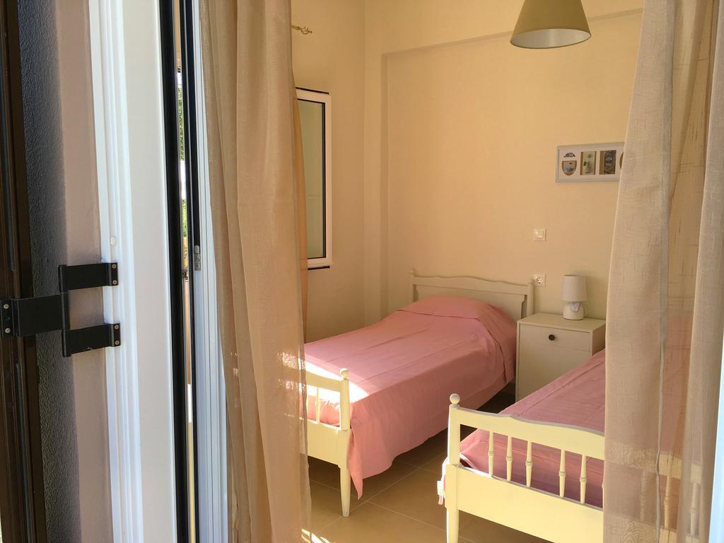 Demeliza Apartments Pláka Ngoại thất bức ảnh